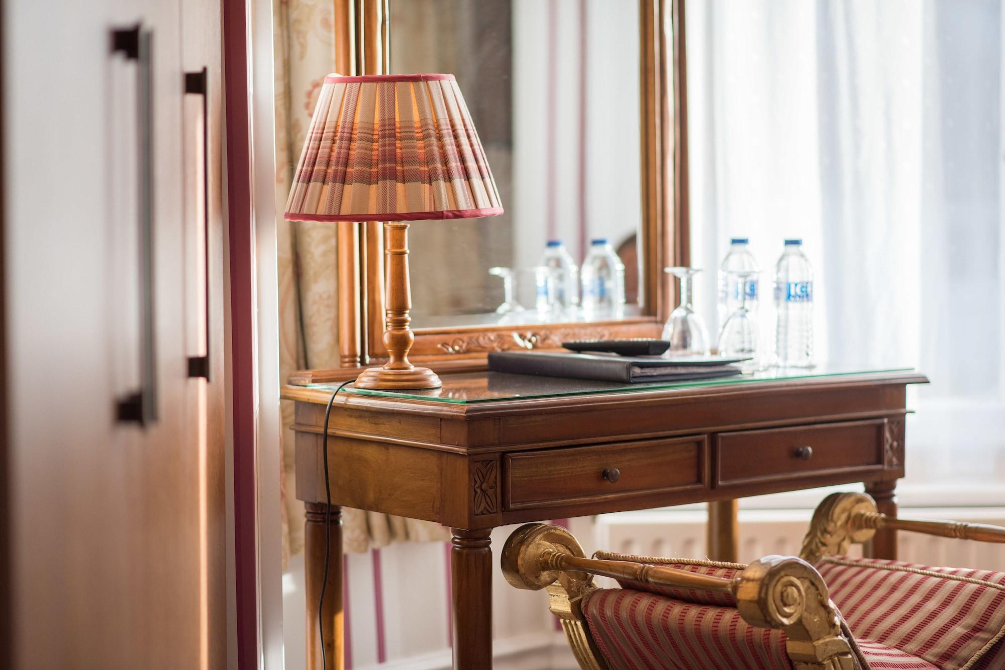 Grovefield Manor Hotel Poole Bagian luar foto