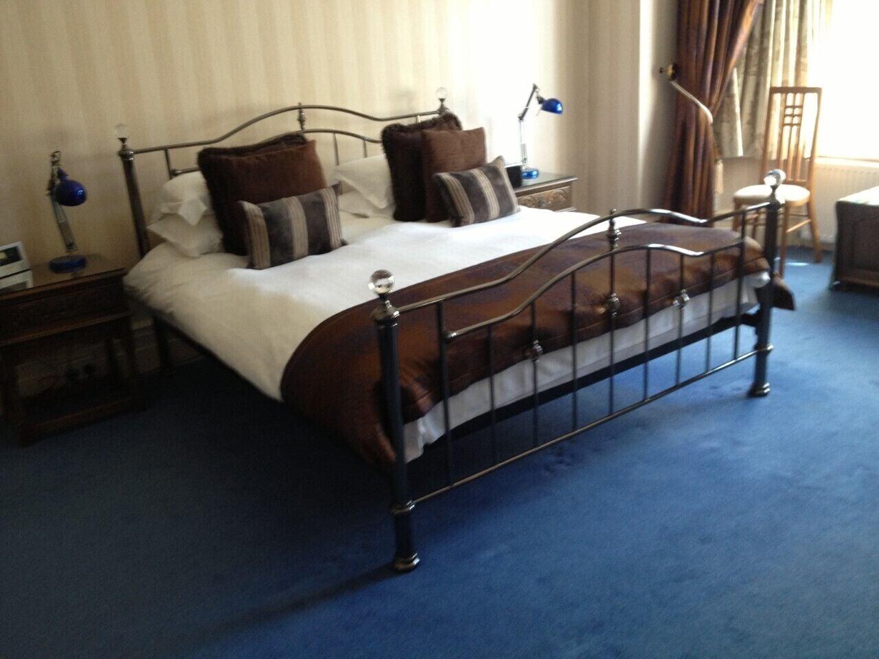 Grovefield Manor Hotel Poole Bagian luar foto