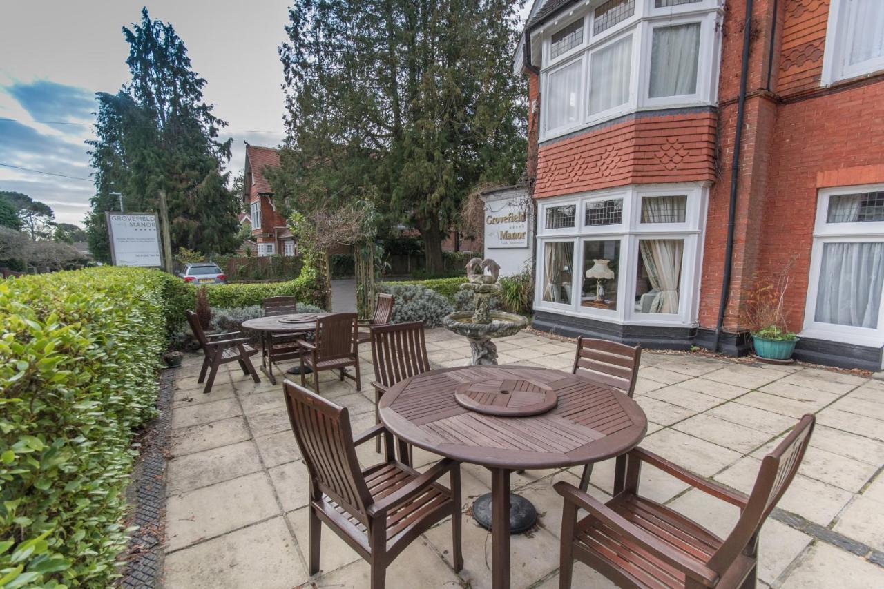 Grovefield Manor Hotel Poole Bagian luar foto