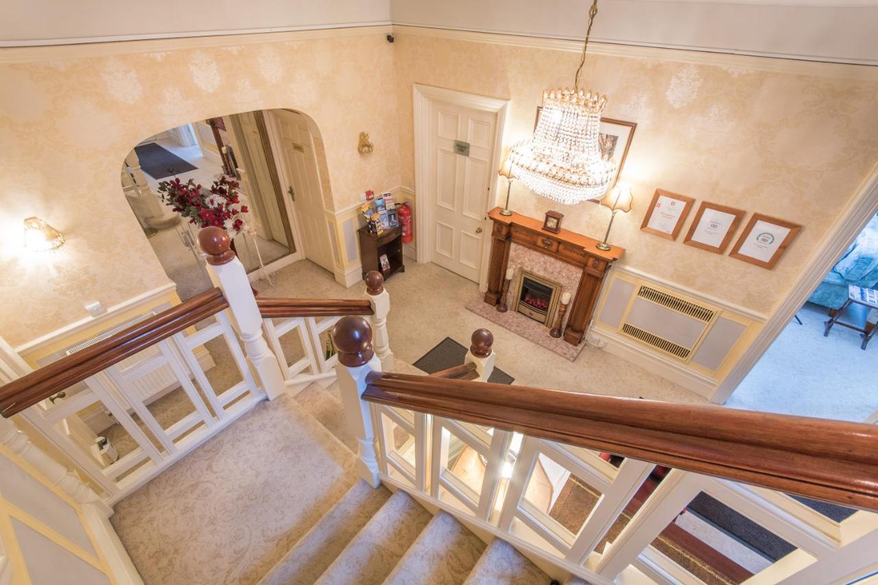 Grovefield Manor Hotel Poole Bagian luar foto