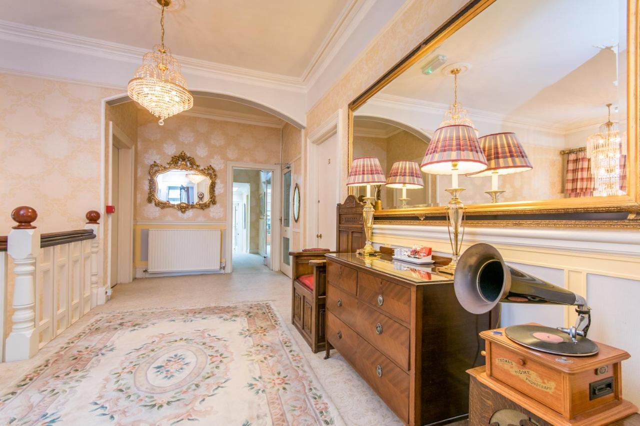 Grovefield Manor Hotel Poole Bagian luar foto